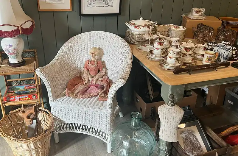 Sell Antiques in Durham